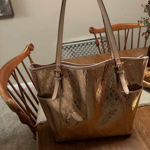 Gold Michael Kors Tote Bag & Wallet - Picture 4 of 5